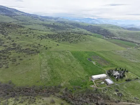 1620 Butler Creek Road Ashland OR 97520