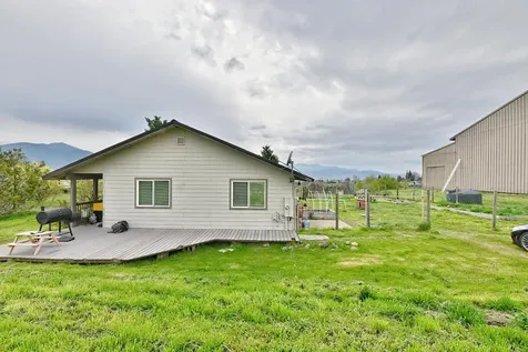 1620 Butler Creek Road Ashland OR 97520