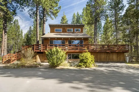 56865 Gina Lane Bend OR 97707