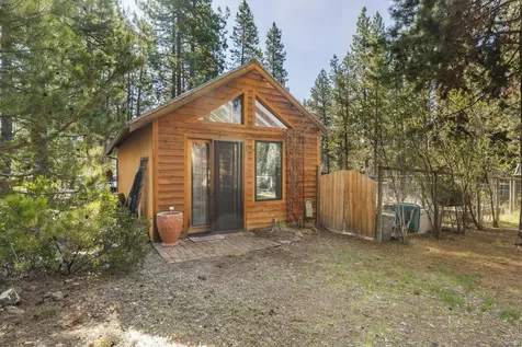 56865 Gina Lane Bend OR 97707