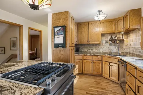 56865 Gina Lane Bend OR 97707