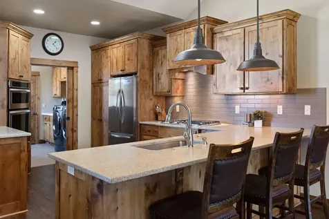 16584 SW Wildhorse Court Powell Butte OR 97753