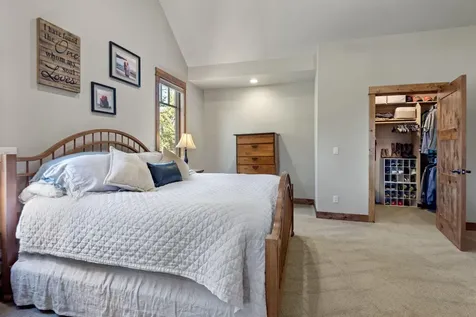 16584 SW Wildhorse Court Powell Butte OR 97753