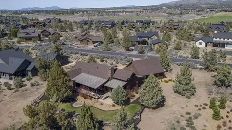 16584 SW Wildhorse Court Powell Butte OR 97753