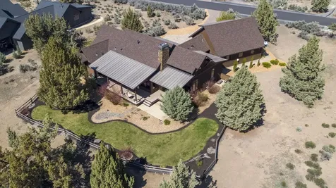 16584 SW Wildhorse Court Powell Butte OR 97753