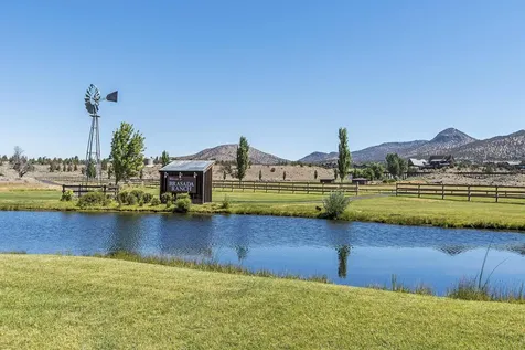 16584 SW Wildhorse Court Powell Butte OR 97753