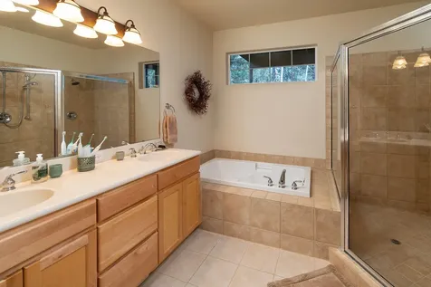 60512 Elkai Woods Drive Bend OR 97702