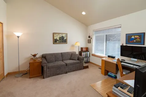 60512 Elkai Woods Drive Bend OR 97702