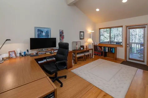 60512 Elkai Woods Drive Bend OR 97702