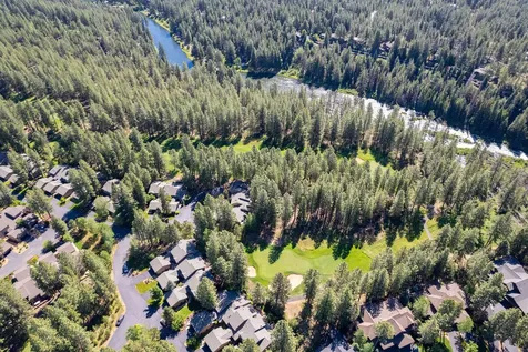 60512 Elkai Woods Drive Bend OR 97702