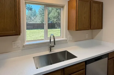 61079 Honkers Court Bend OR 97702