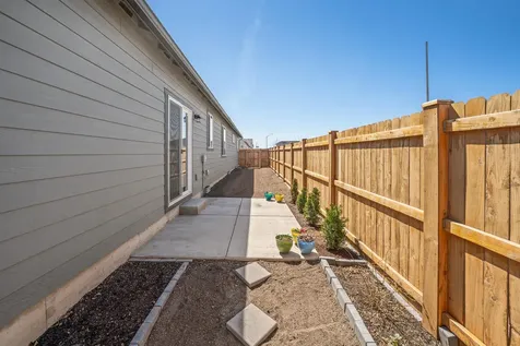 2590 NW Teak Place Redmond OR 97756