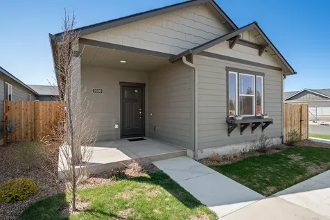 2590 NW Teak Place Redmond OR 97756