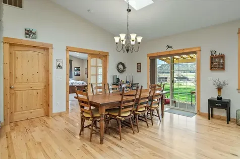 1797 SE Hoover Lane Prineville OR 97754