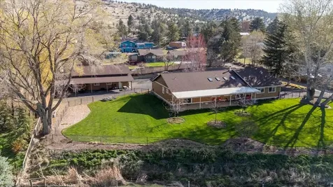 1797 SE Hoover Lane Prineville OR 97754