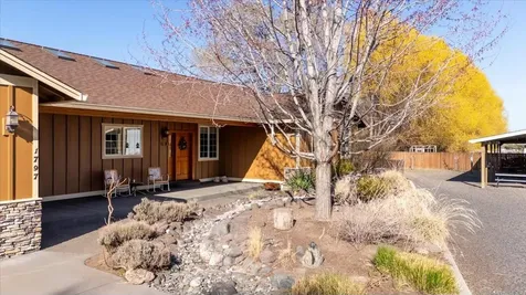 1797 SE Hoover Lane Prineville OR 97754