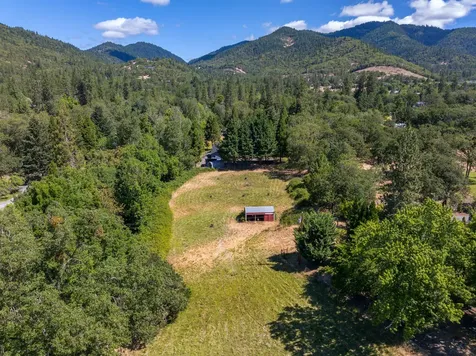 270 W Jones Creek Road Grants Pass OR 97526