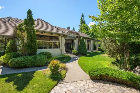 270 W Jones Creek Road Grants Pass OR 97526