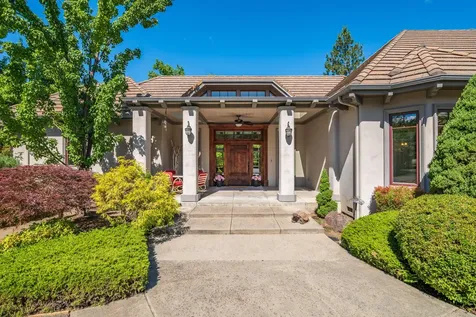 270 W Jones Creek Road Grants Pass OR 97526