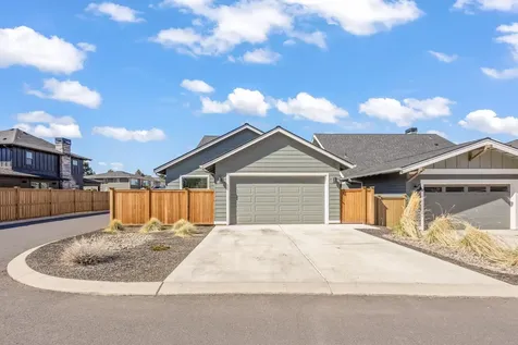 20457 Aberdeen Drive Bend OR 97702