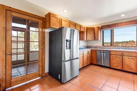 5271 SW Loma Linda Drive Redmond OR 97756