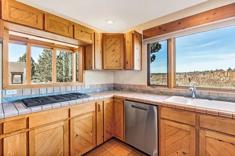 5271 SW Loma Linda Drive Redmond OR 97756