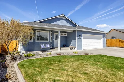 7415 Golden Trail Klamath Falls OR 97603
