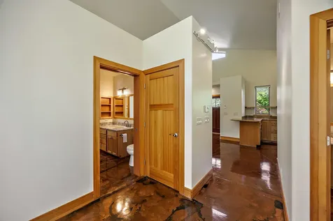 130 Westwood Street Ashland OR 97520