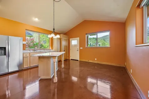 130 Westwood Street Ashland OR 97520