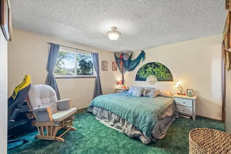 2280 Delta Waters Road Medford OR 97504