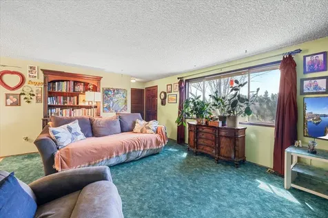 2280 Delta Waters Road Medford OR 97504