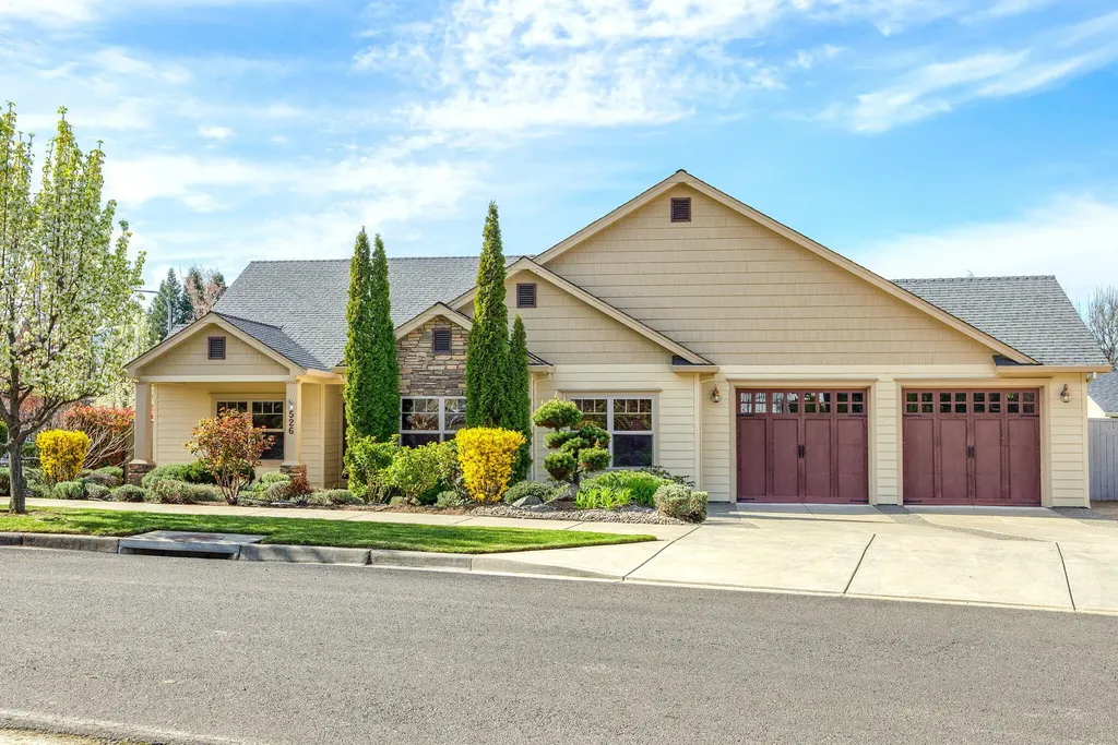 526 Windsor Avenue Medford OR 97504
