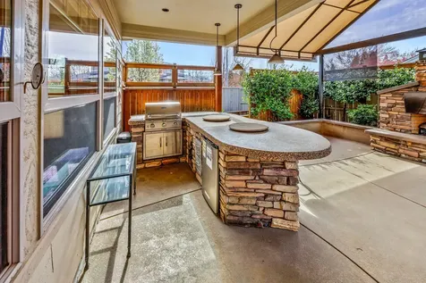 526 Windsor Avenue Medford OR 97504
