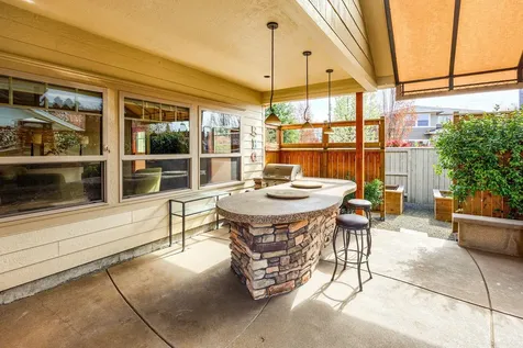 526 Windsor Avenue Medford OR 97504