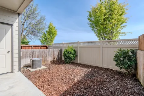 183 Logan Avenue Central Point OR 97502