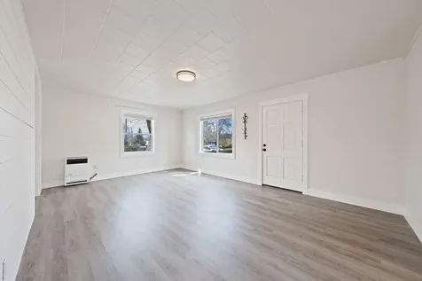 375 SE Miller Avenue Bend OR 97702