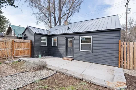 375 SE Miller Avenue Bend OR 97702