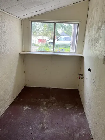 754 NW 6th Street Grants Pass OR 97526