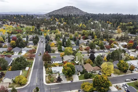 1765 NE Sonya Court Bend OR 97701