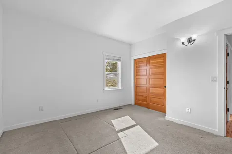 2299 Siskiyou Boulevard Ashland OR 97520