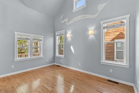 2299 Siskiyou Boulevard Ashland OR 97520