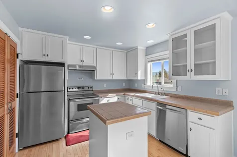 2299 Siskiyou Boulevard Ashland OR 97520