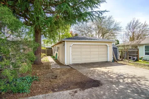 3107 Cody Street Medford OR 97504