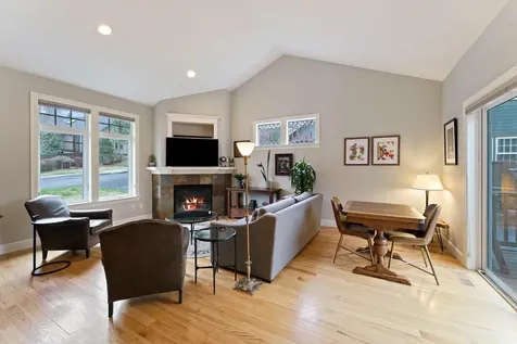 19322 SW Laurelhurst Way Bend OR 97702