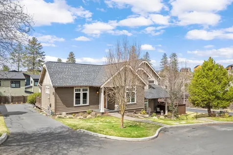 19322 SW Laurelhurst Way Bend OR 97702