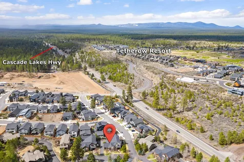 19322 SW Laurelhurst Way Bend OR 97702