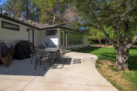 20942 King David Avenue Bend OR 97702