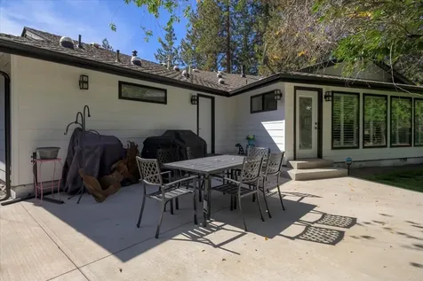 20942 King David Avenue Bend OR 97702