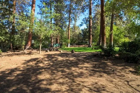 20942 King David Avenue Bend OR 97702