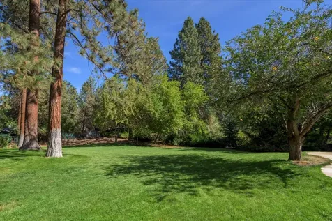 20942 King David Avenue Bend OR 97702